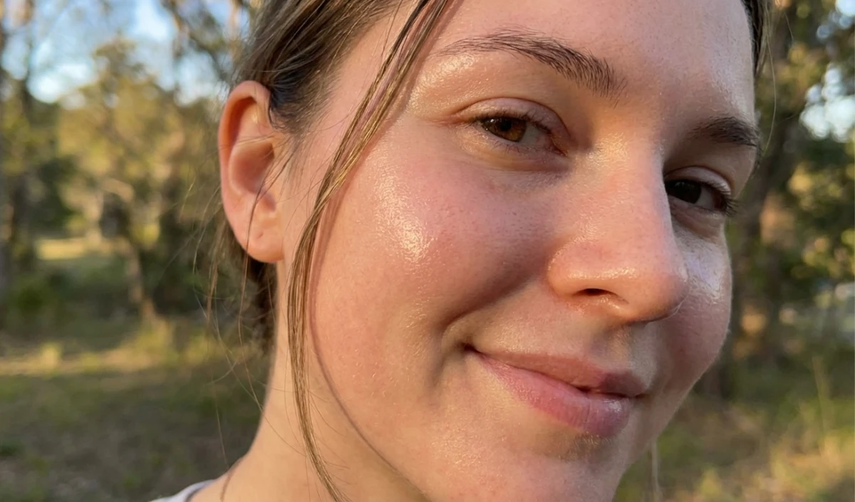 आयुर्वेद का Anti-Aging Secret: ये 5 फूड्स लौटाएंगे चेहरे का Natural Glow