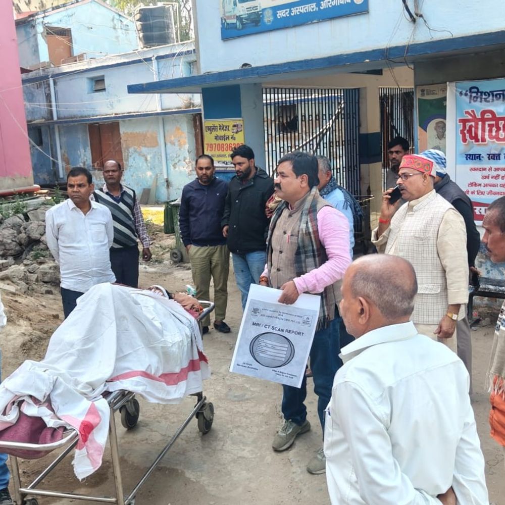 औरंगाबाद में गाड़ी ने LIC कर्मी को कुचला, मौत:सासाराम से ट्रांसफर के बाद परिवार के साथ शिफ्ट होने पहुंचे थे; पत्नी-बेटा जख्मी