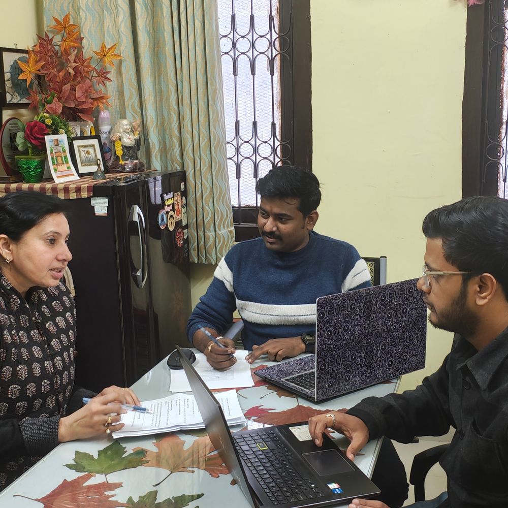 UP बजट पर लखनऊ के लोगों की राय:किसी ने बताया उम्मीदों का बजट, नौकरी को लेकर छात्रों ने किए सवाल