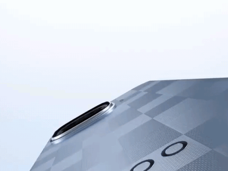 आईक्यू 15R फ्लैगशिप स्मार्टफोन लॉन्च, शुरुआती कीमत ₹44,999:स्नैपड्रैगन 8 जेन 5 प्रोसेसर के साथ 7600mAh बैटरी, 50MP सोनी OIS कैमरा जैसे फीचर्स