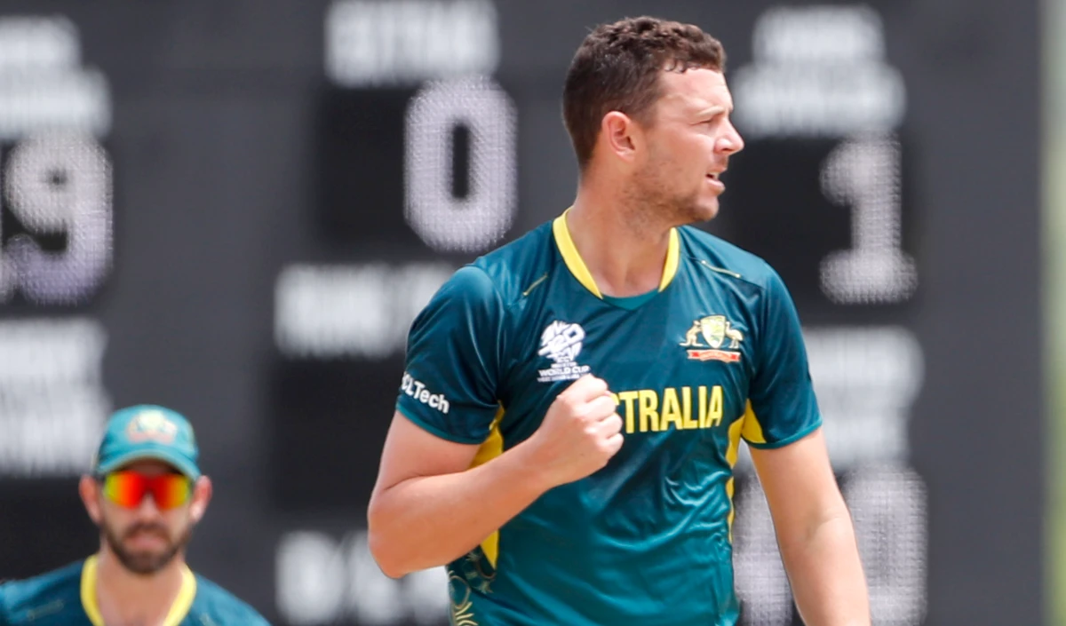 T20 World Cup 2026 से पहले Australia को बड़ा झटका, स्टार गेंदबाज़ Josh Hazlewood टूर्नामेंट से बाहर