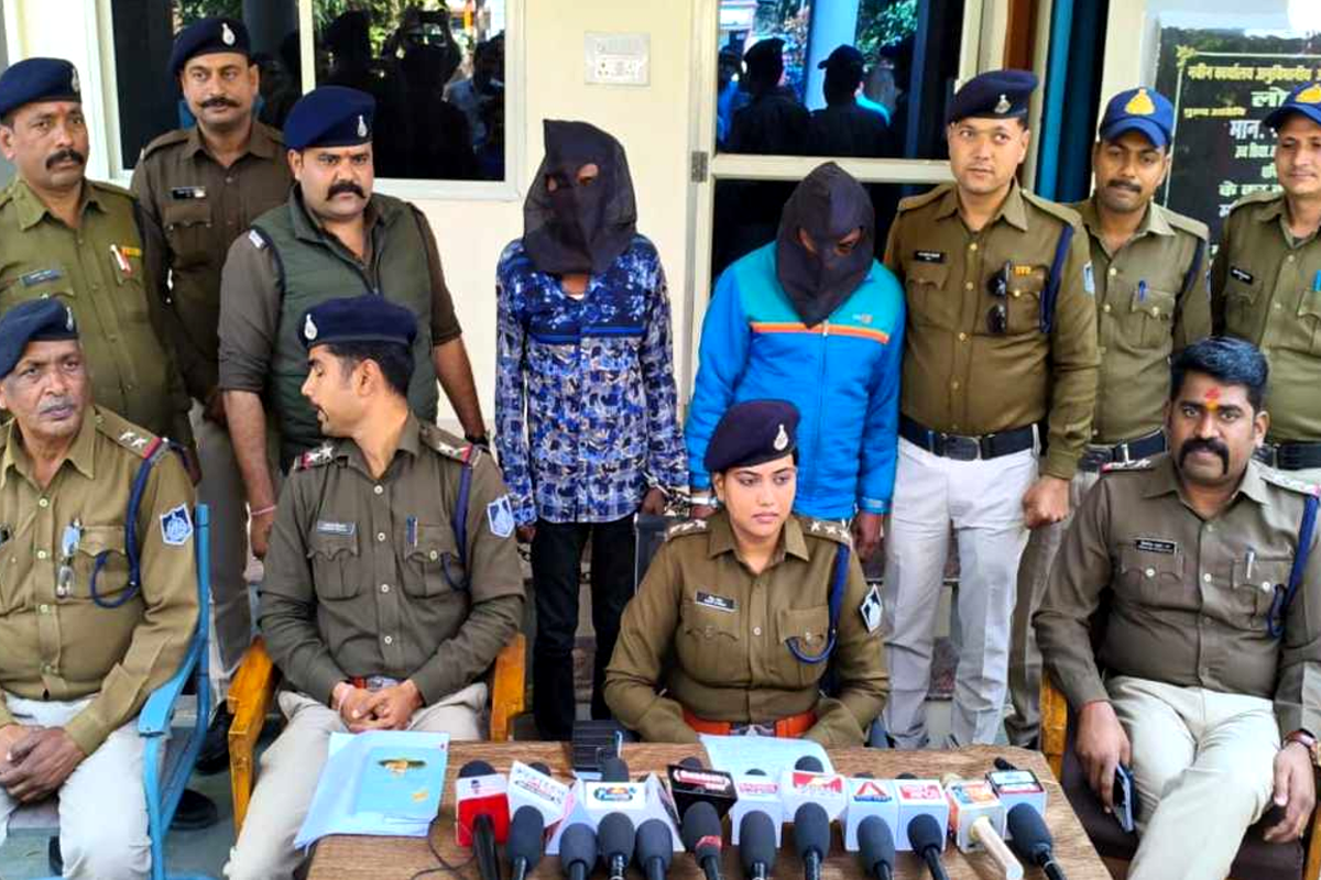 1 हजार साल प्राचीन मंदिर में विष्णु मूर्ति खंडित करने से फैली सनसनी, दो आरोपी पकड़ाए