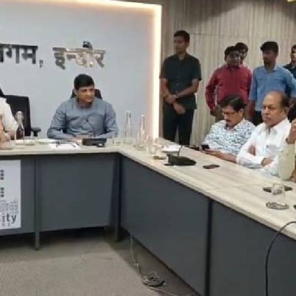 इंदौर में 6.5 किमी लंबा एलिवेटेड कॉरिडोर बनेगा:350 करोड़ की लागत से पुरानी मंजूर डिजाइन के अनुसार ही आगे बढ़ेगा; मिट्टी की टेस्टिंग जारी