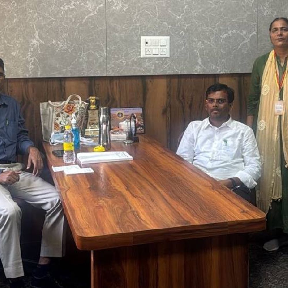 भाजपा विधायक 5 लाख रुपए रिश्वत लेते रंगे हाथों पकड़ाए:कर्नाटक लोकायुक्त पुलिस ने प्लान बनाकर पकड़ा, ठेकेदार से 11 लाख रुपए मांगे थे