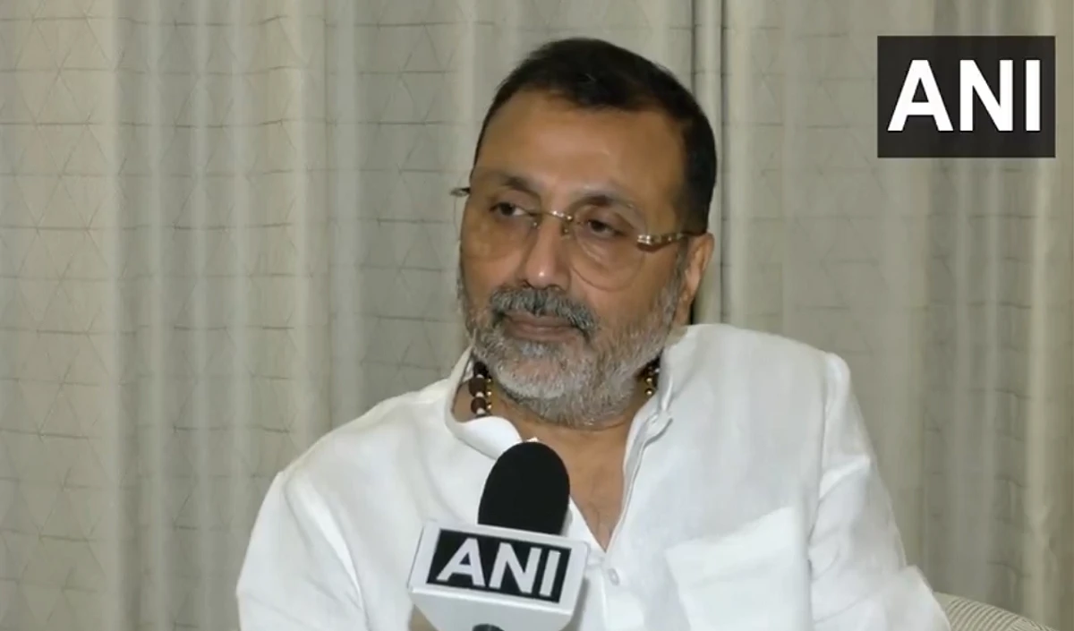 Rahul Gandhi पर BJP का बड़ा हमला, निशिकांत दुबे बोले- ऐसा महामूर्ख विपक्ष का नेता नहीं देखा