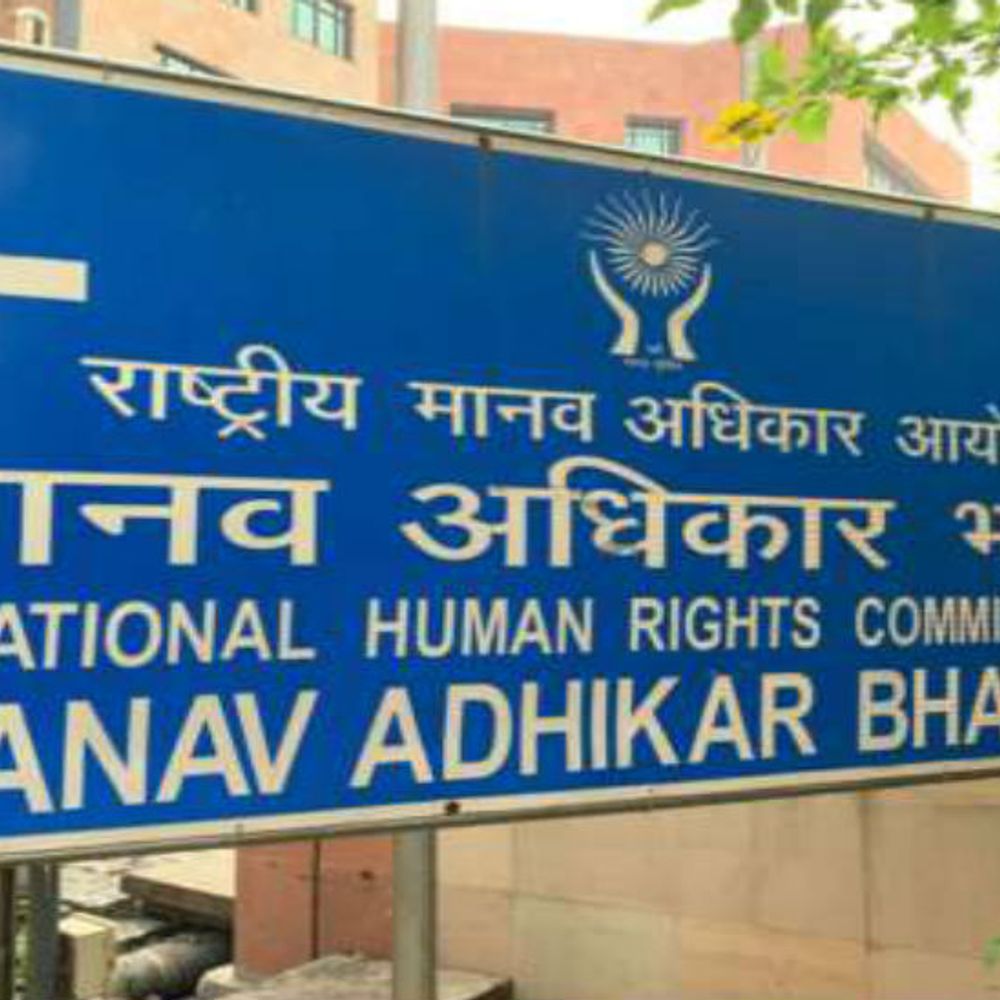 दुबई में बंधक श्रमिकों के मामले में मुख्य सचिव से रिपोर्ट तलब