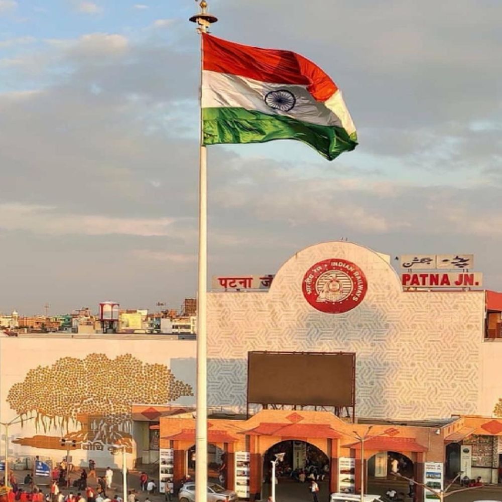 रेलवे बोर्ड को प्रस्ताव भेजा, मार्च तक स्वीकृति की संभावना:पटना जंक्शन बिल्डिंग बनेगी मल्टीप्लेक्स, 500 करोड़ रुपये होंगे खर्च, मेट्रो स्टेशन से भी जुड़ेगा