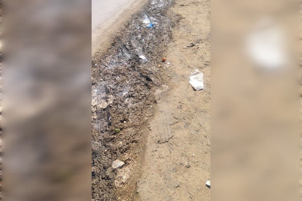 कॉलोनियों के पानी से क्षतिग्रस्त हो रहा किशनगढ़ बास-भिवाड़ी-करौली हाईवे, राहगीर परेशान