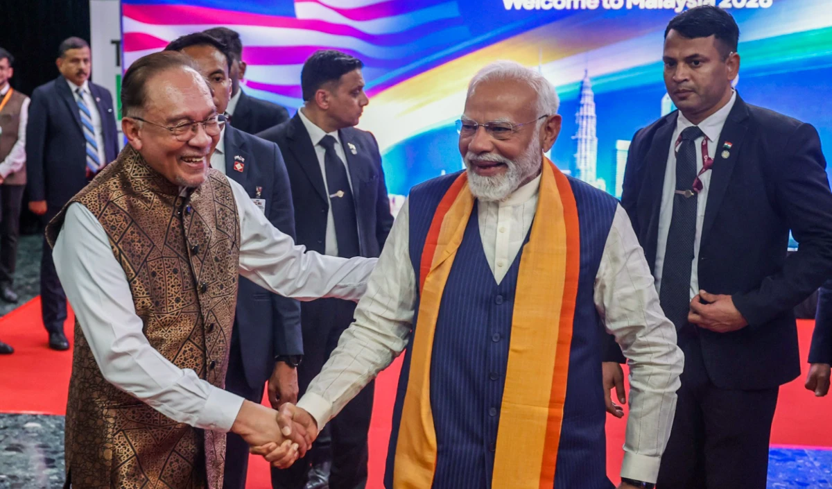 PM Modi Malaysia Visit | ‘एक-दूसरे से जुड़ी है भारत-मलेशिया की समृद्धि’: PM मोदी और अनवर इब्राहिम के बीच उच्च स्तरीय वार्ता, कई अहम समझौते हुए