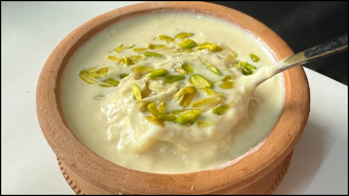 बचे हुए दूध से बनाएं रबड़ी, हलवाई से भी ज्यादा टेस्टी स्वाद, फटाफट नोट कर लें स्वीट की सबसे आसान रेसिपी