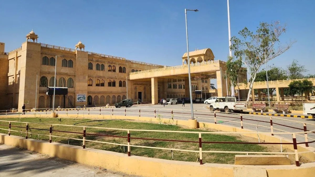 जैसलमेर-भाभर रेल लाइन के लिए ड्रोन और डीजीपीएस टोपोग्राफिकल सर्वे शुरू