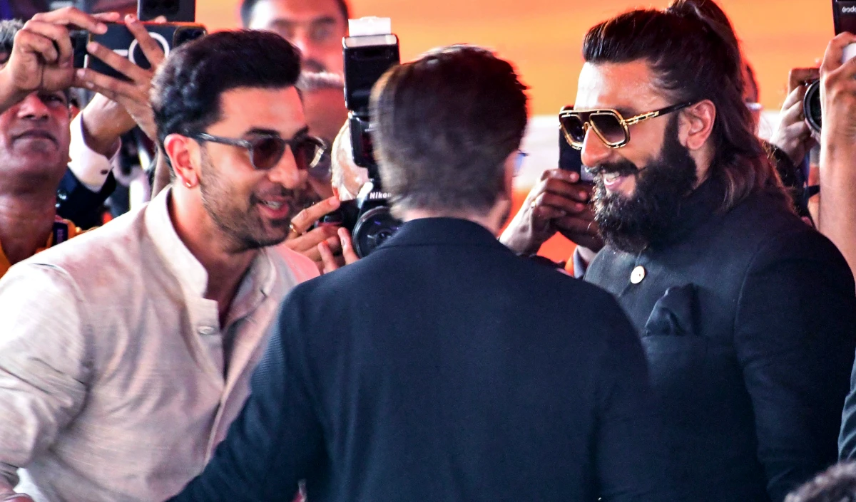 Ranbir Kapoor हुए Dhurandhar के मुरीद हुए, Ranveer Singh की फिल्म को बताया अपनी ‘फेवरेट’