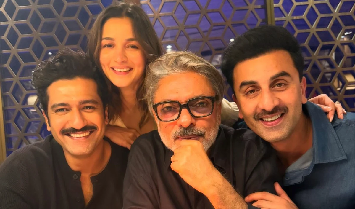 Ranbir-Alia की Love & War पर लगा ब्रेक! Dhurandhar-Toxic से बचने के लिए बदला Release Plan?