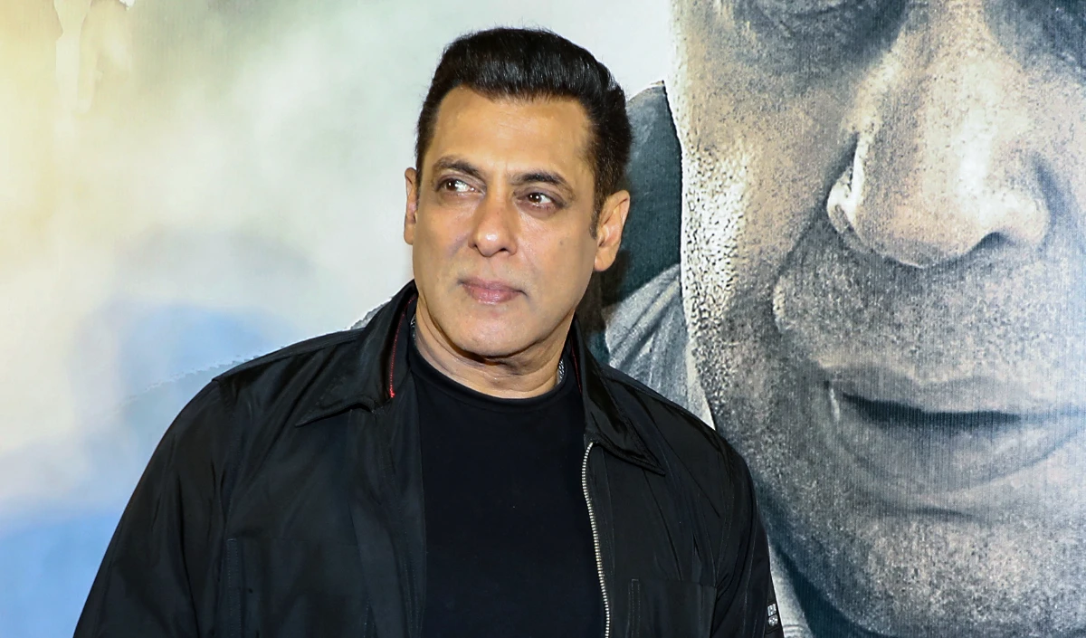 Salman Khan मानहानि मामला, अदालत ने Abhinav Kashyap पर लगाई रोक, कहा- “अभिव्यक्ति की आजादी अपशब्द कहने का लाइसेंस नहीं”