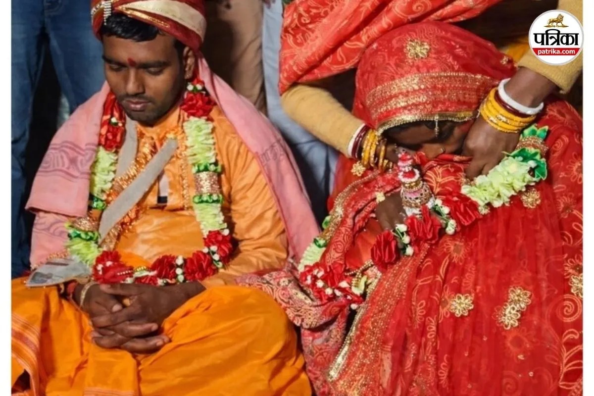 Video: दोस्तों ने पिलाई नशीली ड्रिंक, होश आया तो मंडप में बैठा था छात्र! हाथ पकड़कर जबरन करवा दी शादी