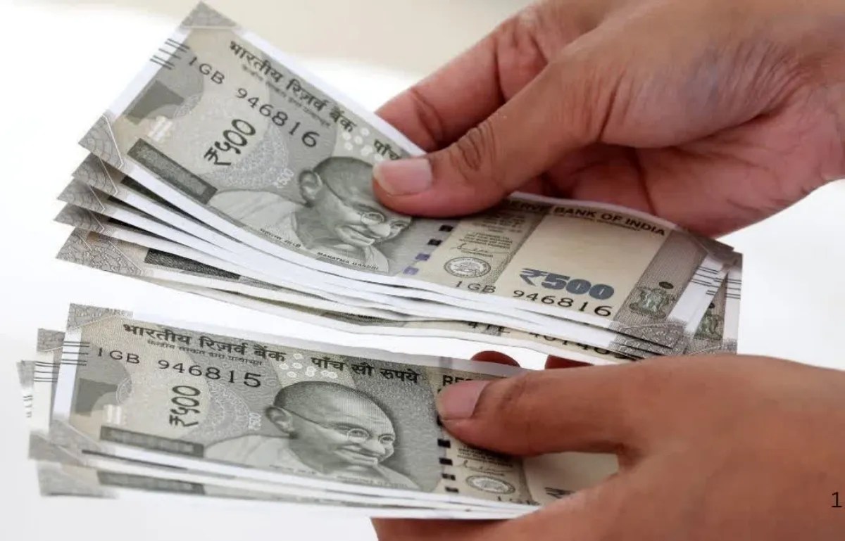 एमपी में 8वें वेतन आयोग में अधिकारियों-कर्मचारियों की सैलरी पर बड़ा अपडेट, जारी की एडवाइजरी