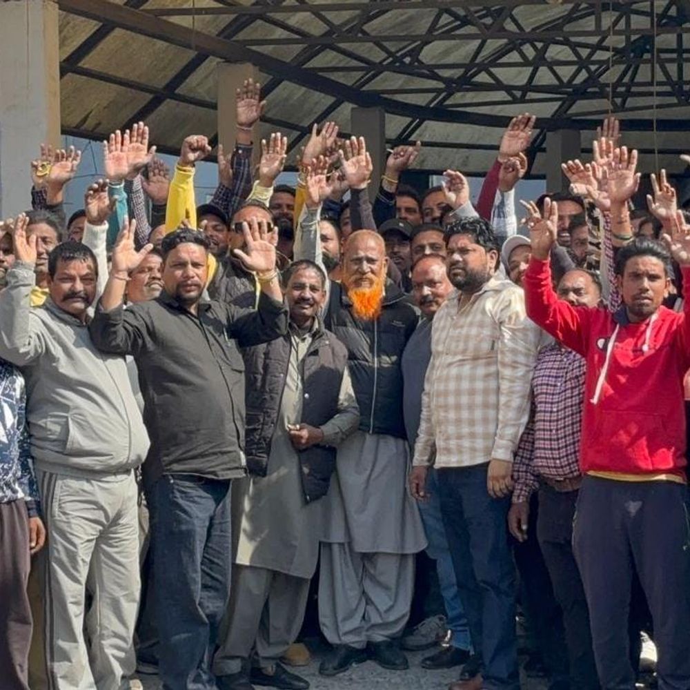 वेतन न मिलने पर 370 कच्चे सीवरमैन हड़ताल पर, आज जोनल दफ्तरों में प्रदर्शन करेंगे