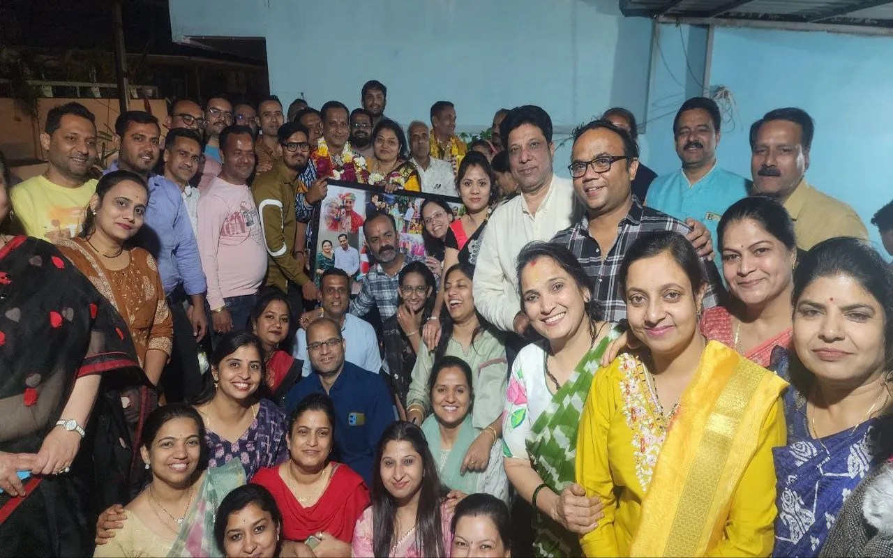 शिक्षा, स्वास्थ्य और जनसेवा में उल्लेखनीय योगदान पर नागर दंपती सम्मानित