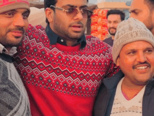 पंजाबी सिंगर मनकीरत औलख का नया गाना विवादों में:BJP नेता ने DGP को शिकायत दी; कहा- यह गीत युवाओं को हिंसा के लिए उकसाने वाला