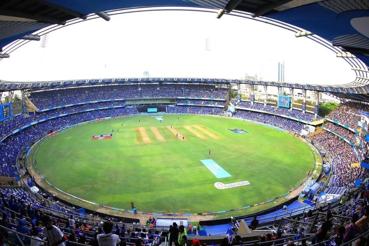 India vs USA Pitch Report: क्या पहली बार पार होगा 300 का आंकड़ा? देखें वानखेड़े की पिच और मौसम का हाल