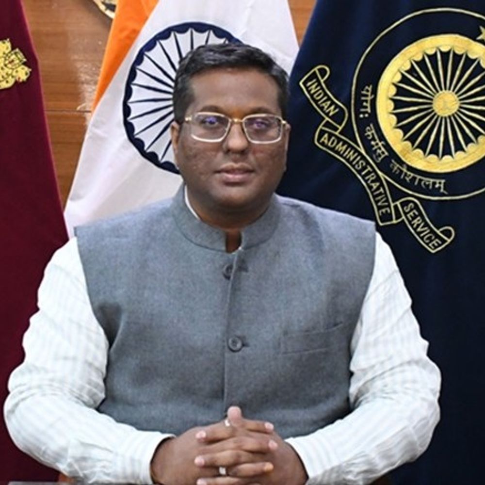 झज्जर में गंगड़वा का सरपंच बर्खास्त:डीसी ने पद से हटाया, महिला से छेड़खानी में कोर्ट ने सुनाई दस साल की सजा