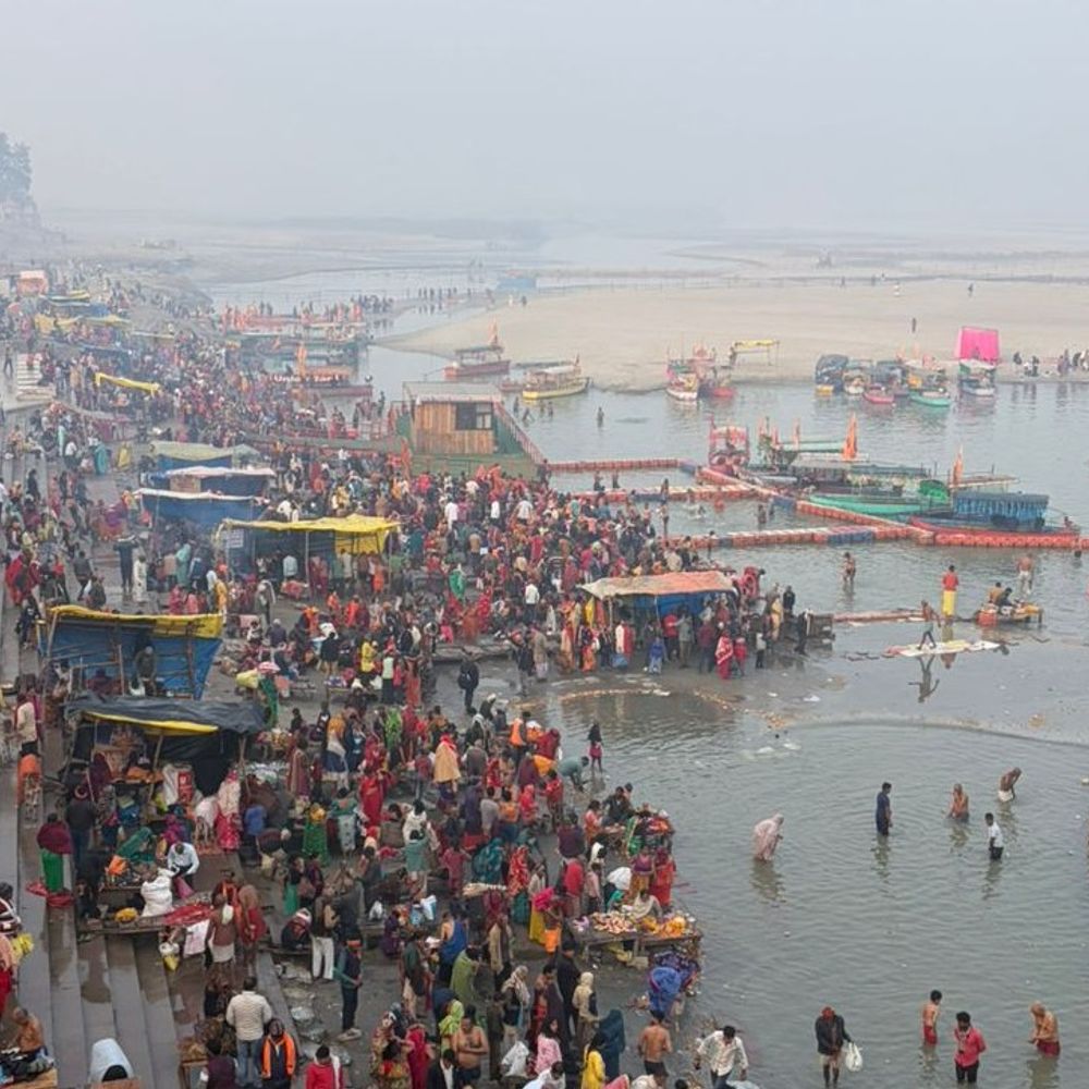 अयोध्या में एक बार फिर मीट सप्लाई को लेकर विवाद:ऑनलाइन फूड डिलीवरी कंपनियों के माध्यम से नॉनवेज खाद्य सामग्री की आपूर्ति का आरोप