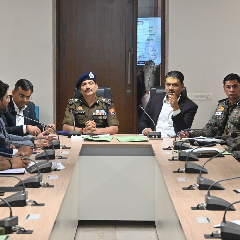 महाशिवरात्रि पर विश्वनाथ धाम में महाकुंभ पॉलिसी पर भीड़ मैनेजमेंट:’पलट-प्रवाह’ तर्ज पर डयूटी-डायवर्जन, CCTV-ड्रोन से निगरानी; 10 लाख दर्शनार्थियों का प्लान तैयार