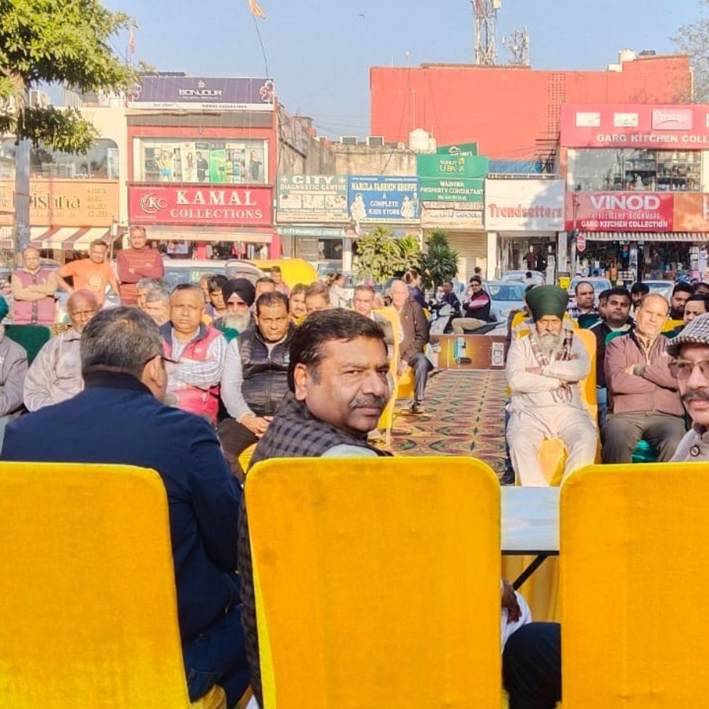 भाजपा ने पंचकूला में व्यापारियों से मांगें बजट पर सुझाव:जिला प्रधान मित्तल बोले-सीएम ले रहे हैं हर वर्ग की राय, उसी अनुकूल होगा बजट