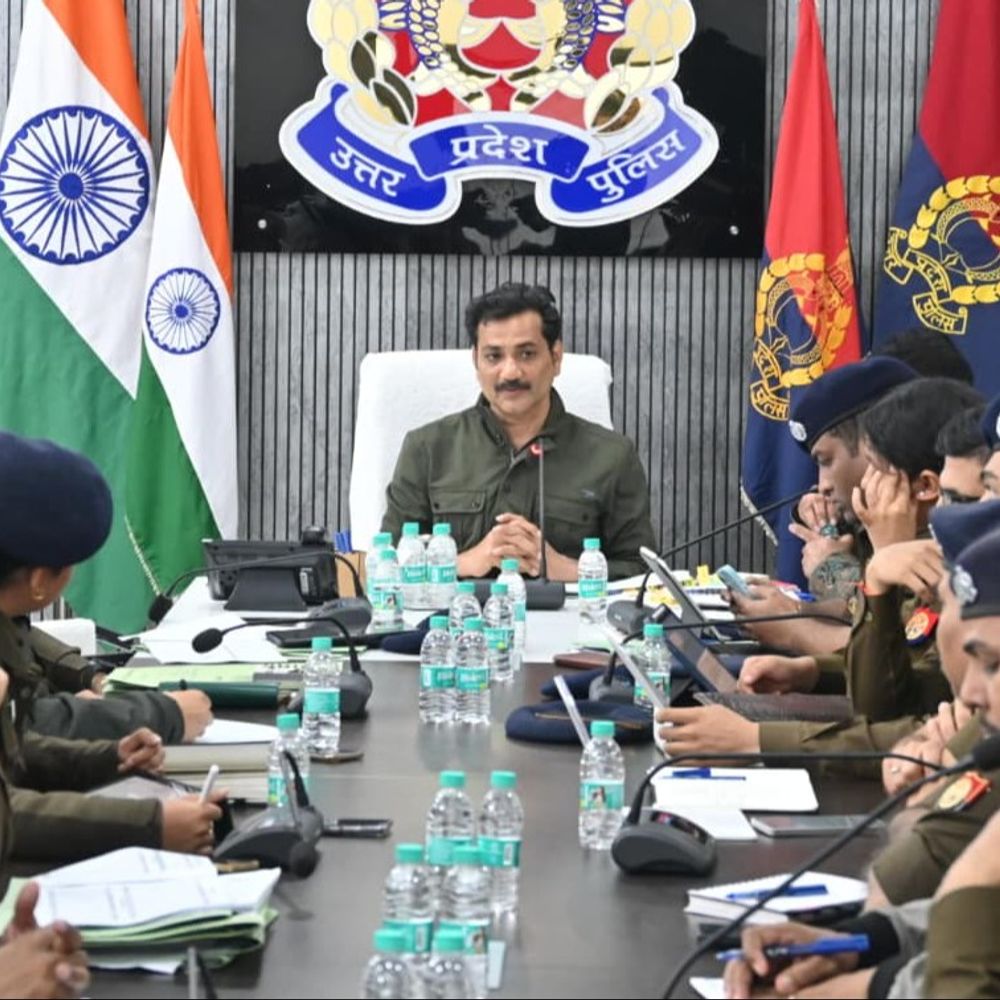 CP ने महाशिवरात्रि पर सुरक्षा और यातायात-डायवर्जन का ब्लूप्रिंट परखा:3 जोन की समीक्षा में लंबित विवेचनाओं पर खफा दिखे पुलिस कमिश्नर, अपराधियों की गिरफ्तारी का अल्टीमेटम