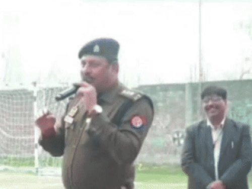 दलित समाज को अपमानित करने का आरोप, मुकदमे की मांग:यूपी रामपुर स्थित एक तहसील में तैनात सीओ पर अभद्र भाषा के प्रयोग का आरोप