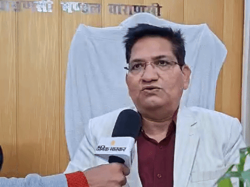 UP बोर्ड एग्जाम : कंट्रोल रूम को अलर्ट करेगा AI:JD दिनेश सिंह से विशेष बातचीत, देखिए मंडल के संवेदनशील व अति संवेदनशील केंद्राें की सूची