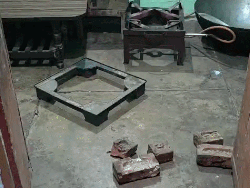 नारनौल में गढ़ी महासर मंदिर की धर्मशाला से चोरी:हजारों रुपए का सामान चुराकर ले गए चोर, पहले भी हो चुकी है कई बार चोरी