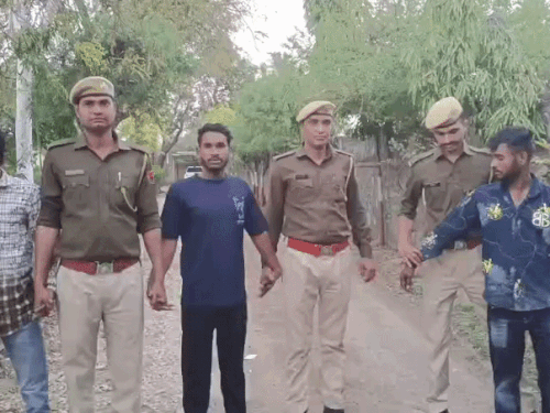 कोटा में हत्या के आरोप में तीन गिरफ्तार:बाइक साइड में लेने की बात पर झगड़ा हुआ, शादी में जा रहे युवक पर घात लगाकर मौत के घाट उतारा