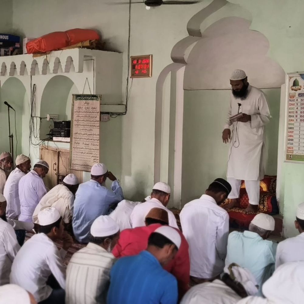 शंकरपुर में ईद की तैयारी:मस्जिदों और ईदगाहों में रंग-रोगन और सफाई, 20 मार्च को मनाया जाएगा त्योहार