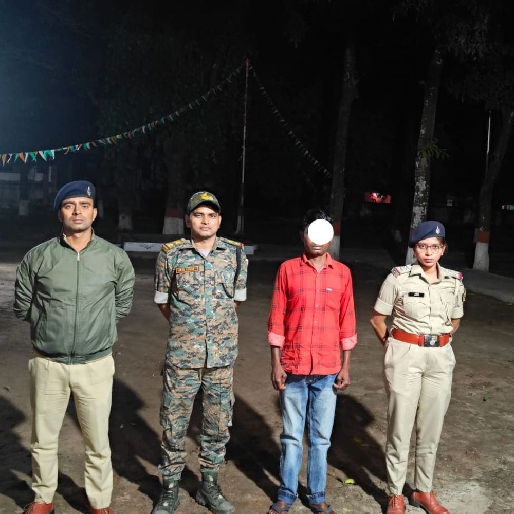 किशनगंज में वारंटी साजना मुर्मू गिरफ्तार:न्यायालय के गैर-जमानती वारंट पर हुई कार्रवाई, लंबे समय से था फरार