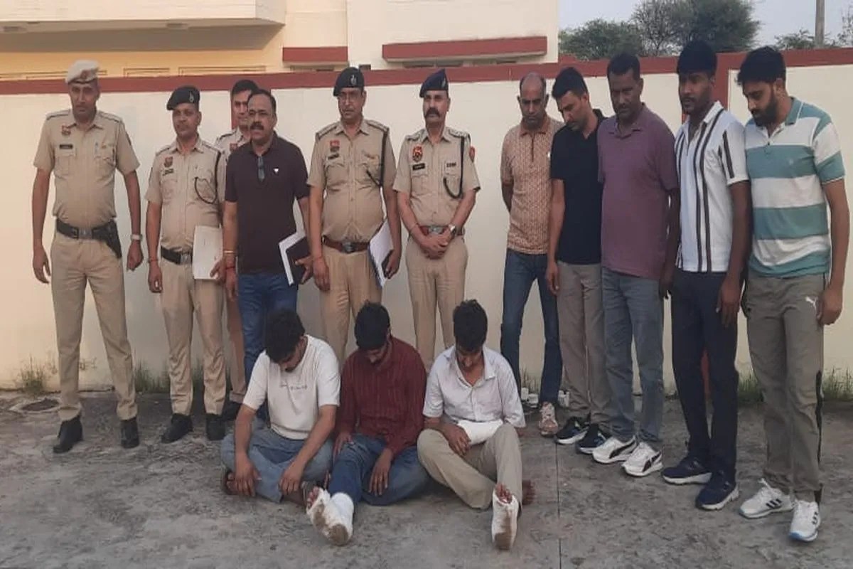 Kidneping : झुंझुनूं से व्यापारी व चालक का अपहरण, हाथ बांधकर गाड़ी की पिछली सीट पर डाले थे