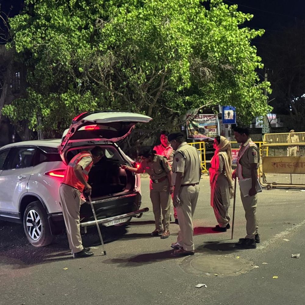 डीडवाना में 130 गाड़ियों के काटे चालान:यातायात नियमों की अनदेखी करने पर कार्रवाई, विशेष नाकाबंदी अभियान चलाया