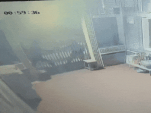 पचार गांव में मंदिर सहित 4 जगह चोरी:चोरों ने कमरों के बाहर कुंडी लगाकर रस्सी बांधी,CCTV में नजर आए 2 चोर