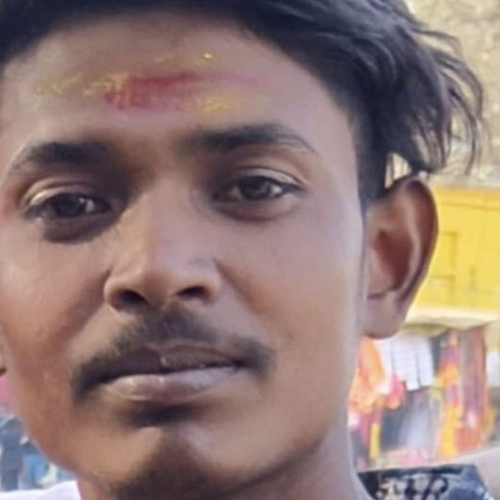 आरा में सड़क हादसे में घायल युवक की मौत:होली के दिन तेज रफ्तार वाहन ने मारी थी टक्कर, प्राइवेट अस्पताल में चल रहा था इलाज