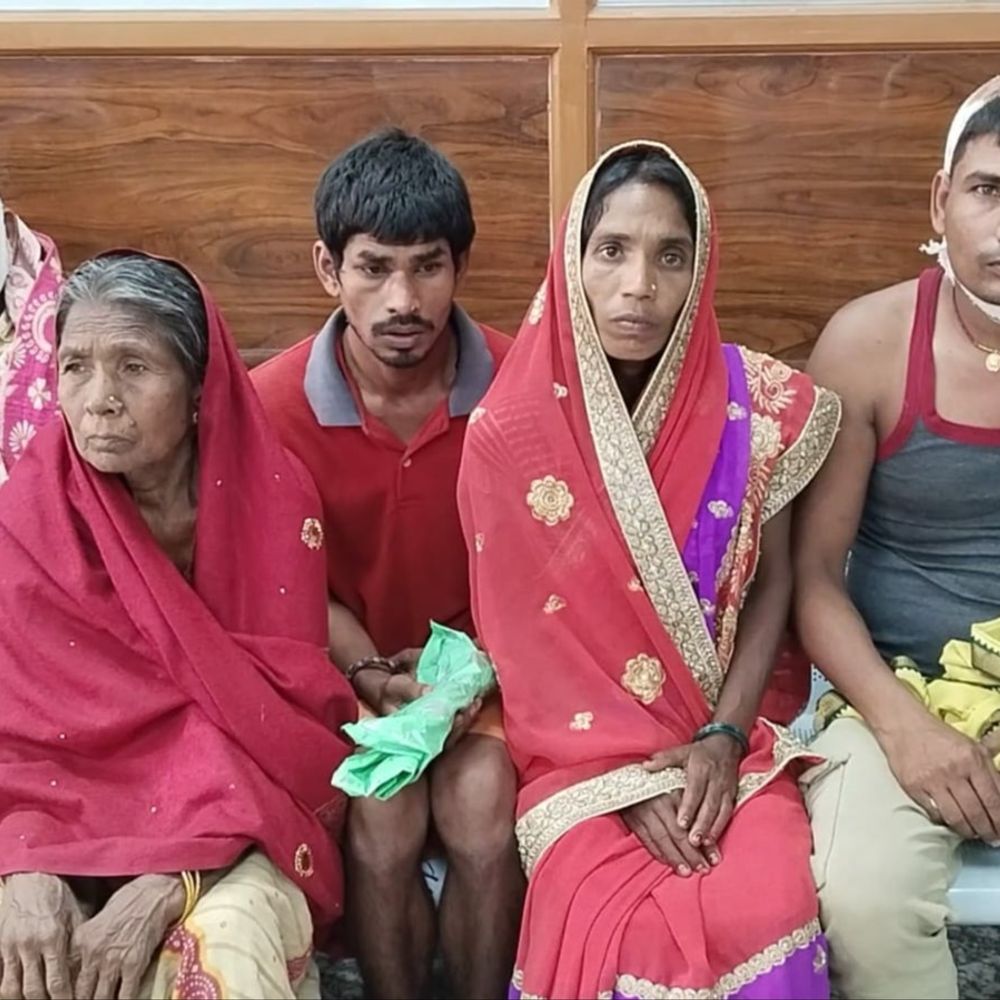 आरा में हिंसक झड़प, 2 गुट आपस में भिड़े:मारपीट में दोनों पक्ष के 7 लोग घायल; खेत में चना काटने को लेकर विवाद हुआ था