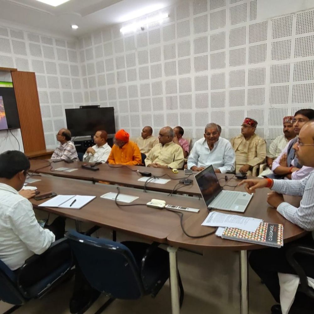 ‘विकास होगा, लेकिन धार्मिक परंपराओं से छेड़छाड़ नहीं’:गयाजी में विष्णुपद कॉरिडोर को लेकर मंथन; वेदियां रहेंगी जस की तस, पिंडदान की परंपरा भी नहीं बदलेगी