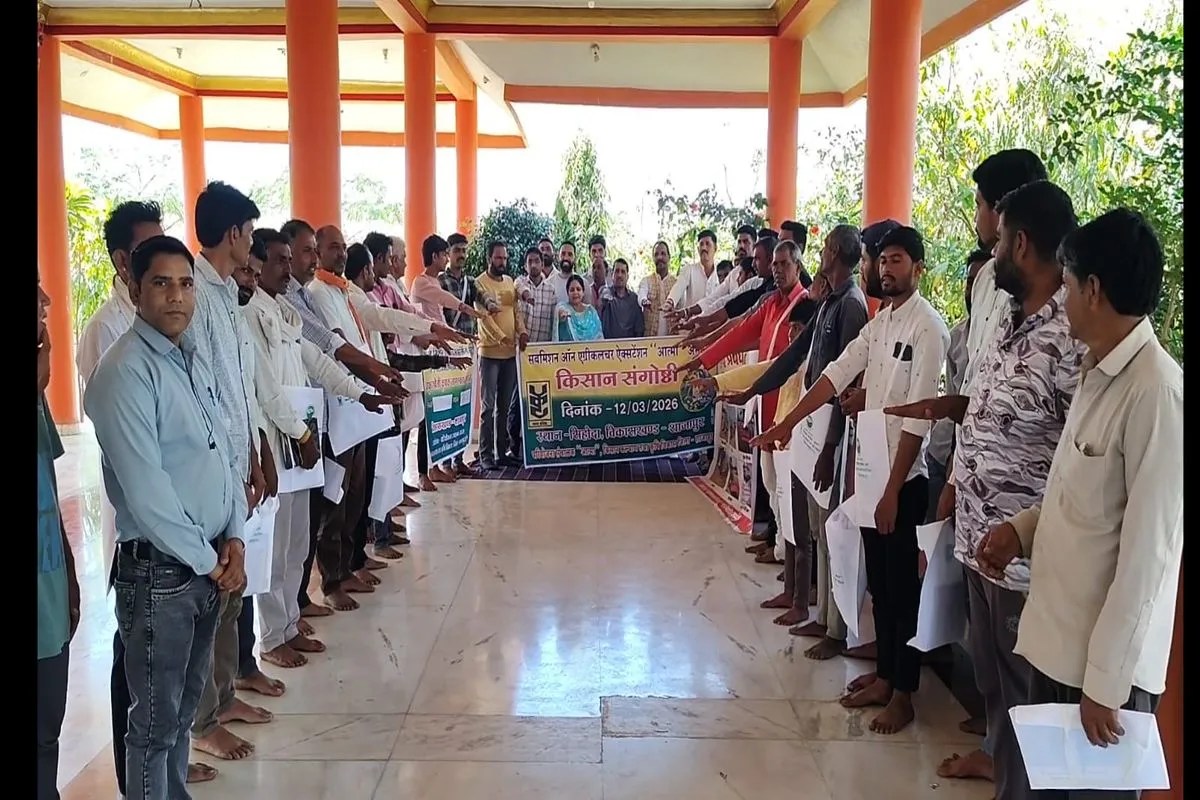 ग्राम सिहोदा में प्राकृतिक खेती और नरवाई प्रबंधन पर किसान संगोष्ठी आयोजित