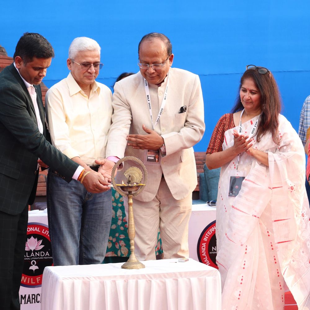 राजगीर में ‘नालंदा इंटरनेशनल लिटरेचर फेस्टिवल’ का भव्य आगाज:साहित्य-तकनीक के संगम पर चर्चा, विशेषज्ञ बोले- साहित्य संवेदना देता है, तो डेटा सूचना