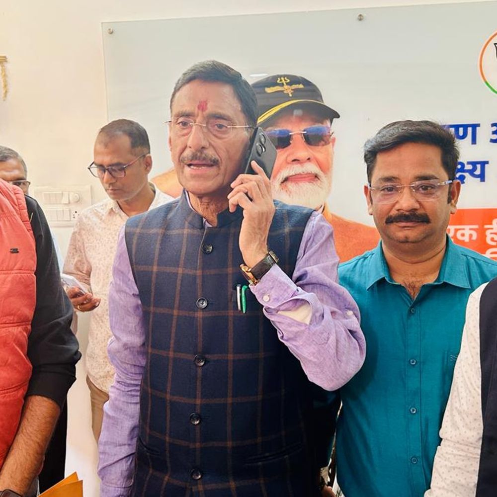 रक्षा राज्य मंत्री बोले: सरकार ने रोका है तो अन्य विवि को कैसे मिल रही है एमएसीपी