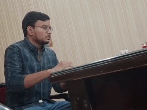 घरौंडा विवाद में थाने का नया वीडियो आया सामने:लिखित में मांगी माफी,3 मिनट 12 सेकंड की वीडियो में SHO और डॉक्टर के बीच हुई बातचीत; एसोसिएशन बोली, दबाव बनाकर लिखवाया माफीनामा