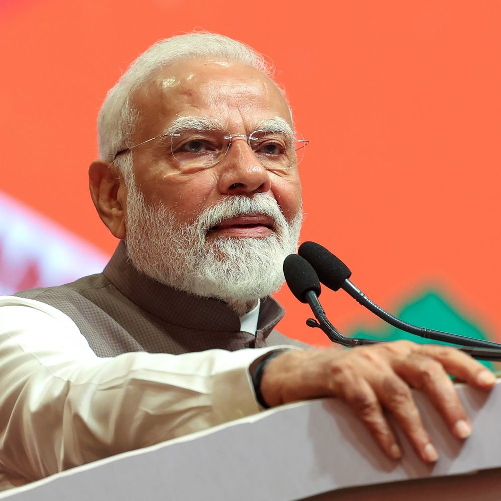 PM दिल्ली में 33,500 करोड़ के प्रोजेक्ट्स का उद्घाटन-शिलान्यास करेंगे:मेट्रो के 2 नए कॉरिडोर जनता को सौपेंगे, 3 कॉरिडोर की आधारशिला रखेंगे