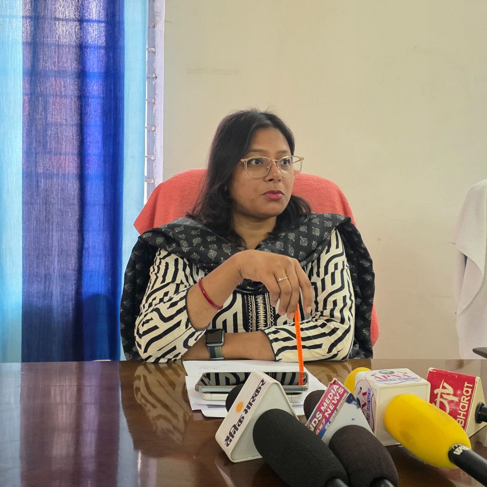 राष्ट्रीय लोक अदालत में चालान से संबंधित मामलों होगा निपटारा:औरंगाबाद में 14 मार्च को आयोजन, विधिक सेवा प्राधिकार की सचिव ने परिवहन विभाग के साथ बैठक की