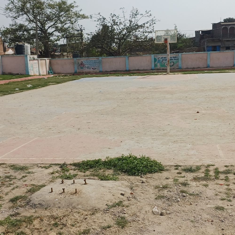 प्रगति यात्रा . उद्घाटन हुए, लेकिन योजनाओं का लाभ नहीं:अधूरा मिनी स्टेडियम…चरौन गांव में दुर्गा मंदिर के पास किया जाना था विकसित