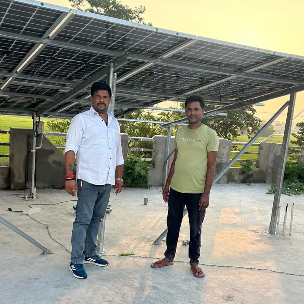 मऊ में पीएम सूर्य घर योजना का 72% लक्ष्य पूरा:1853 घरों पर सौर पैनल लगे, 5819 किलोवॉट बिजली उत्पादन; 1 करोड़ घरों के लिए मुफ्त बिजली योजना