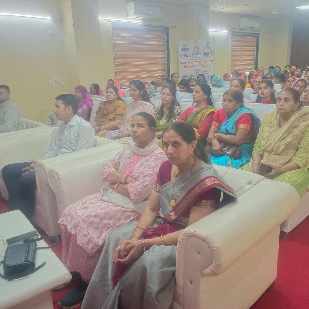 खैरथल-तिजारा जिले में मना अंतर्राष्ट्रीय महिला दिवस:अतिरिक्त जिला कलेक्टर बोले- महिलाएं हर क्षेत्र में बना रही नई पहचान, समाज में भी सकारात्मक बदलाव लाएं